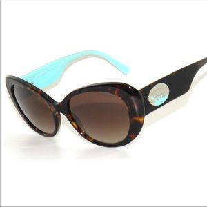 NWOT Tiffany and Co sunglasses